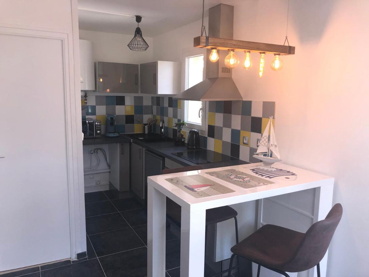 Studio Vue Sur Le Port Saint Goustan Classe 3 Etoiles! Auray Exterior photo